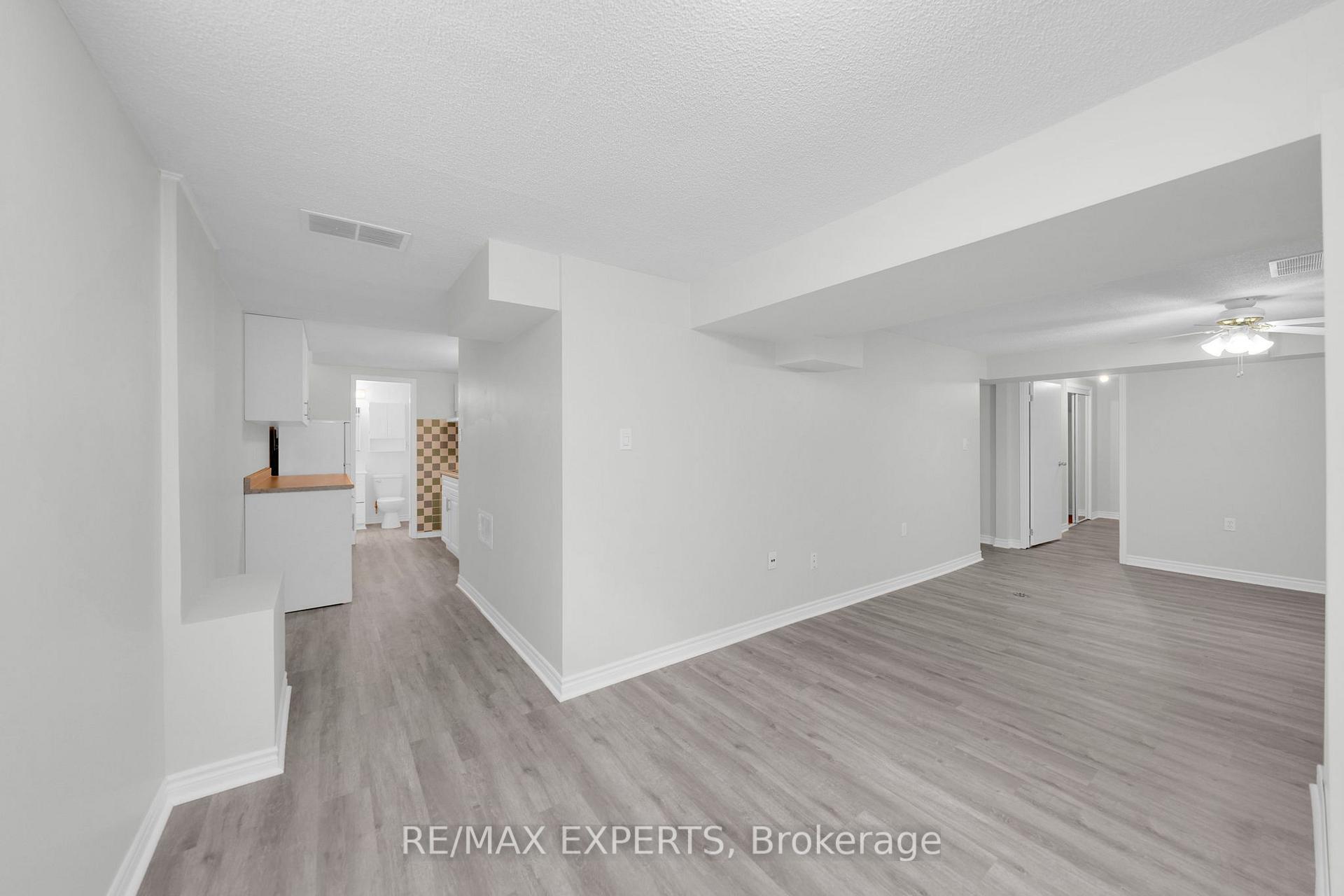 Photo 33 of 60 Taylorwood Avenue, Caledon, Bolton North — HOMEH