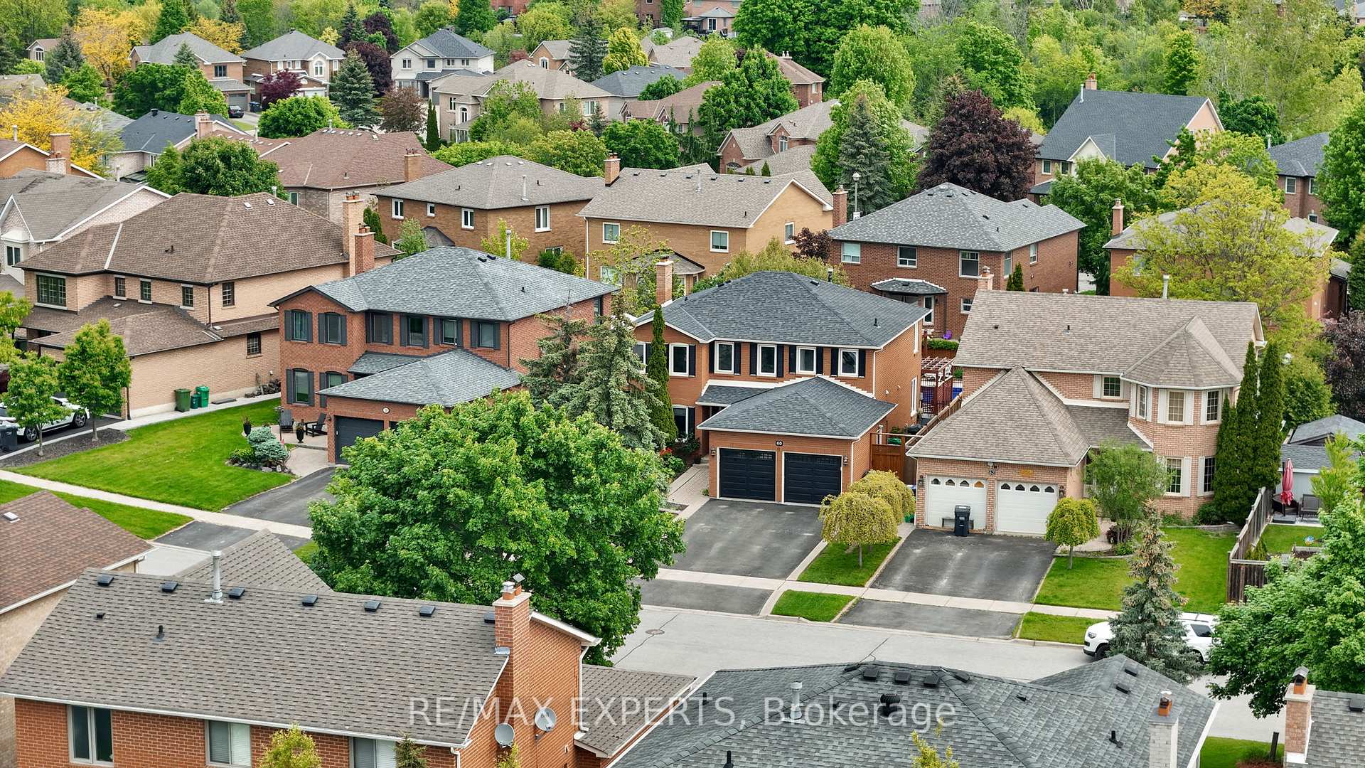 Photo 46 of 60 Taylorwood Avenue, Caledon, Bolton North — HOMEH