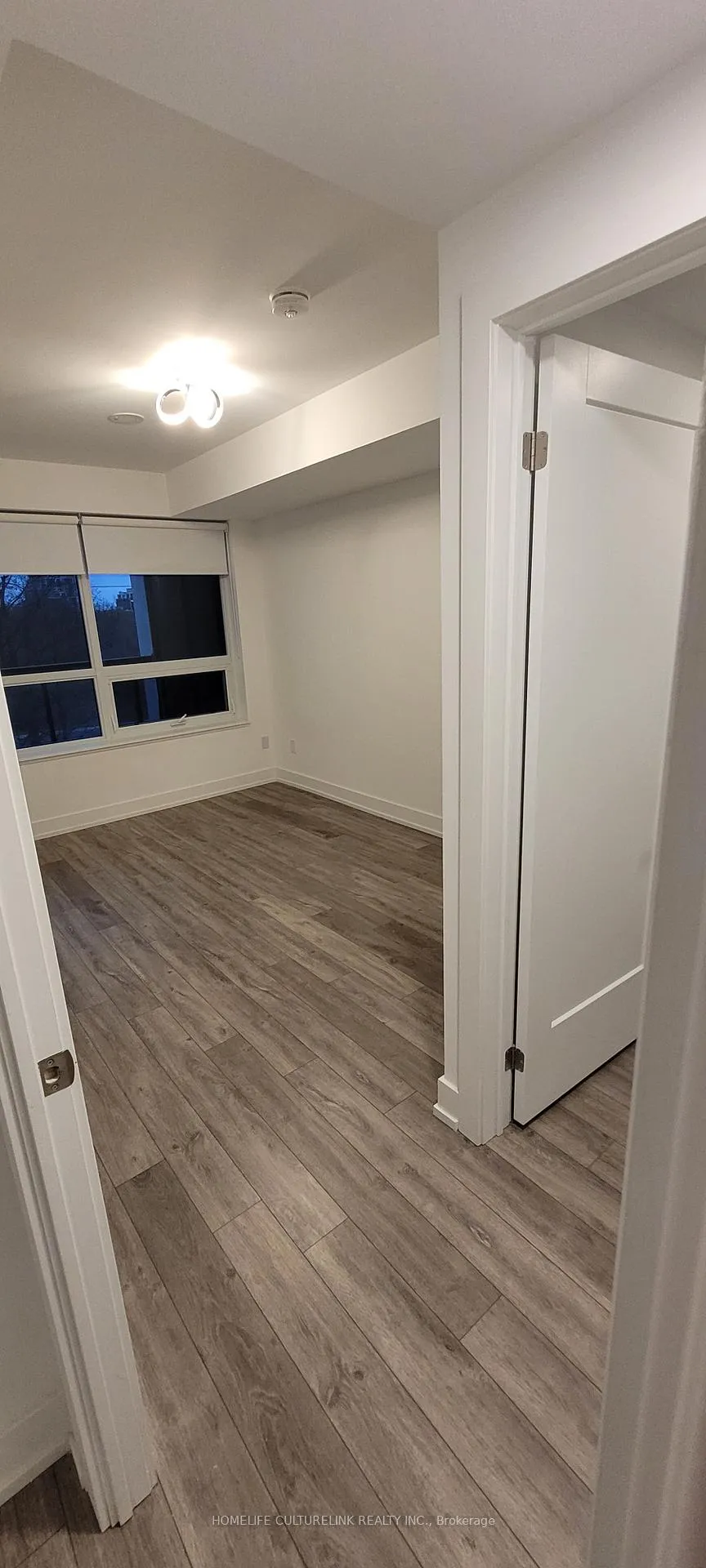 Photo 10 of Unit 520, 8 Cedarland Drive, Markham, Unionville — HOMEH