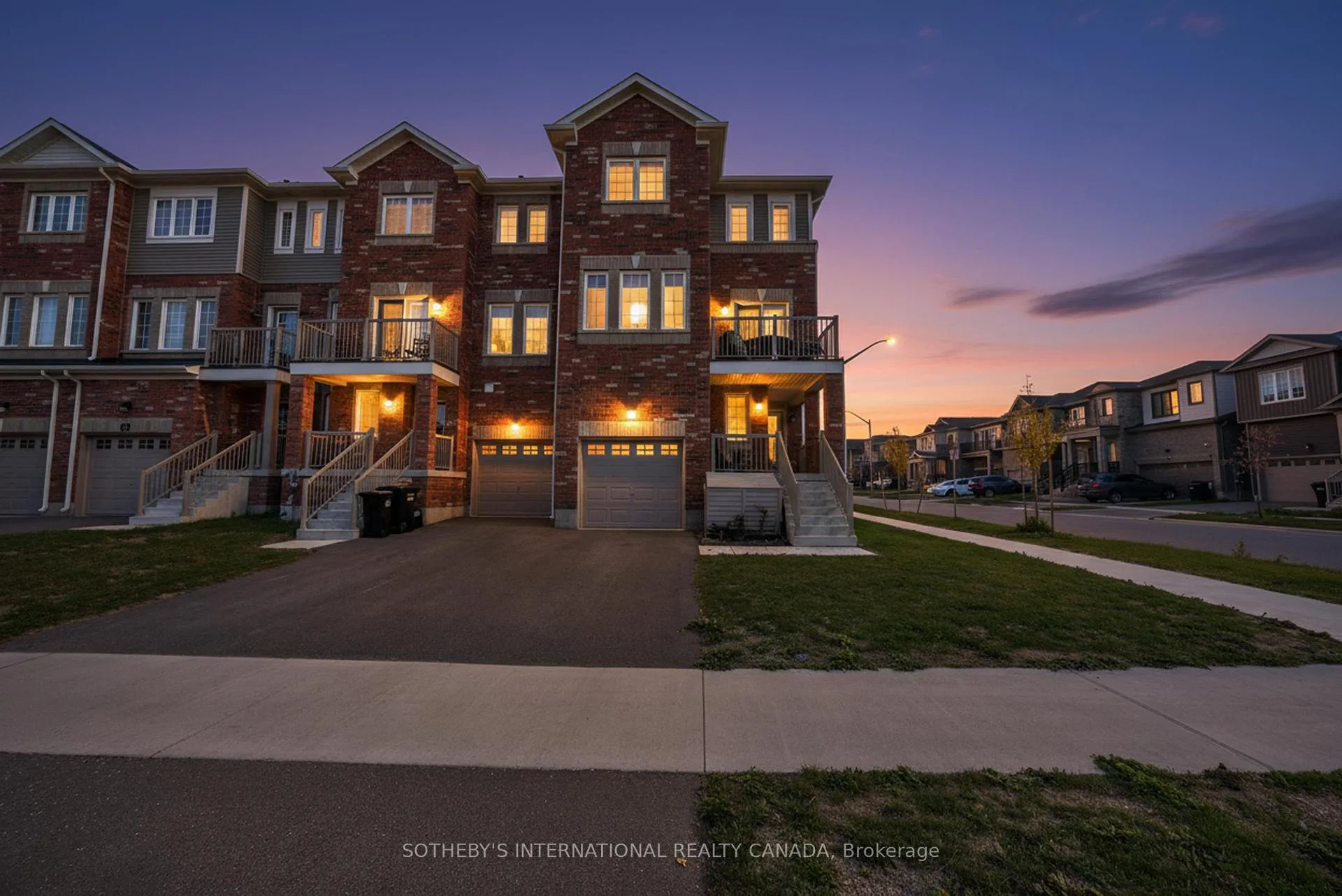 Photo 42 of 65 Harvest Crescent, Barrie, Rural Barrie Southeast — HOMEH