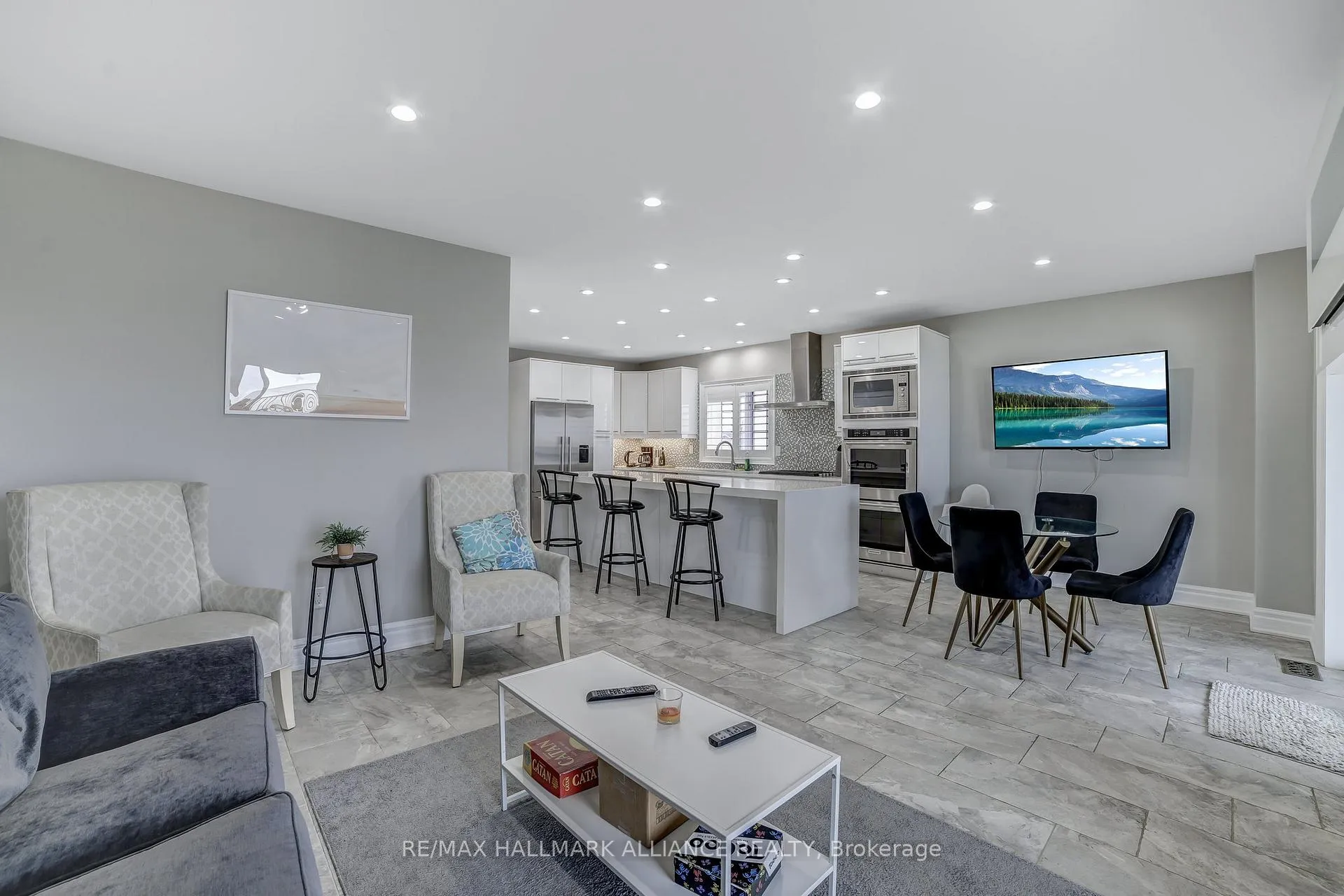 Photo 14 of 53 Windemere Road, Hamilton, Stoney Creek — HOMEH