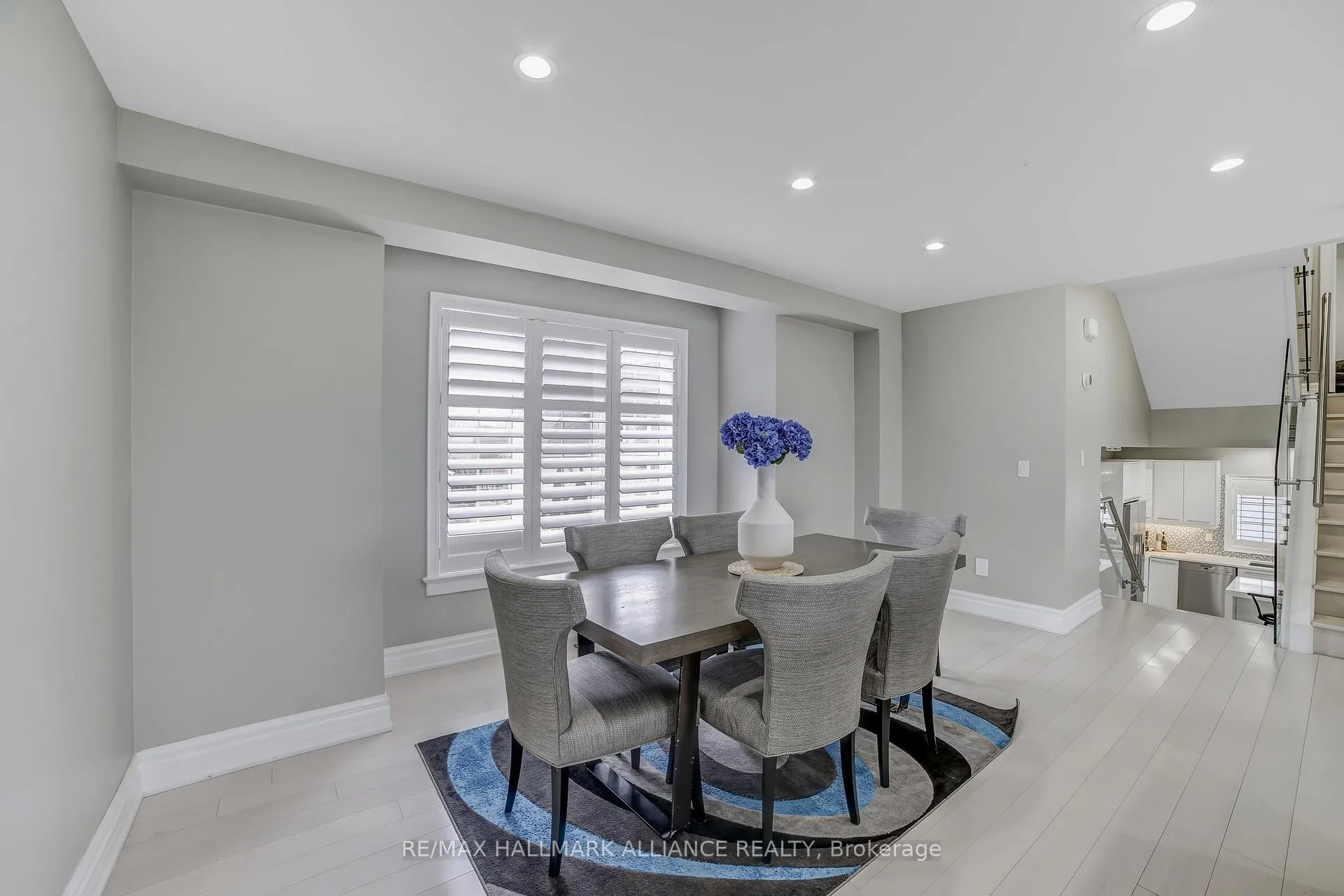 Photo 17 of 53 Windemere Road, Hamilton, Stoney Creek — HOMEH