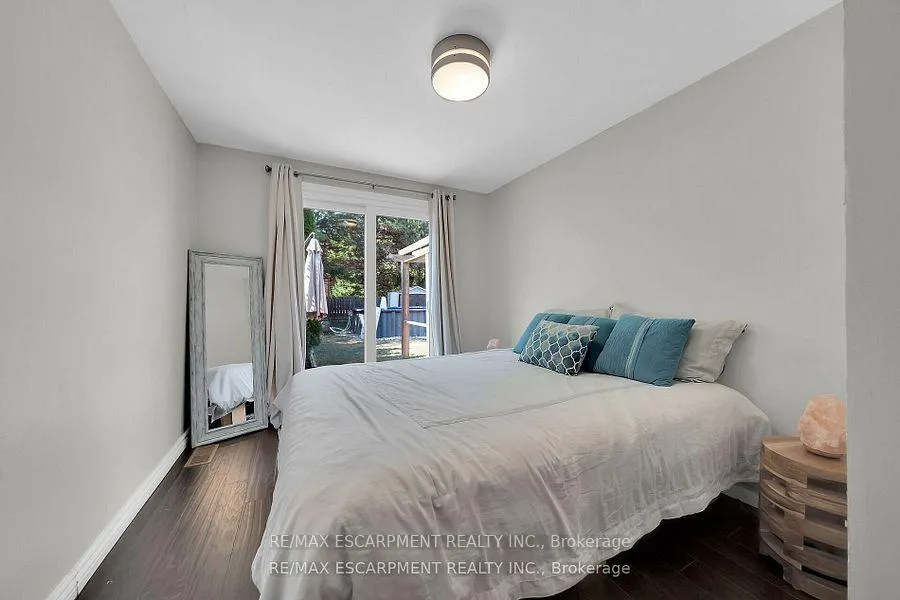 Photo 12 of 43 Elma Street, St. Catharines, Lakeport — HOMEH
