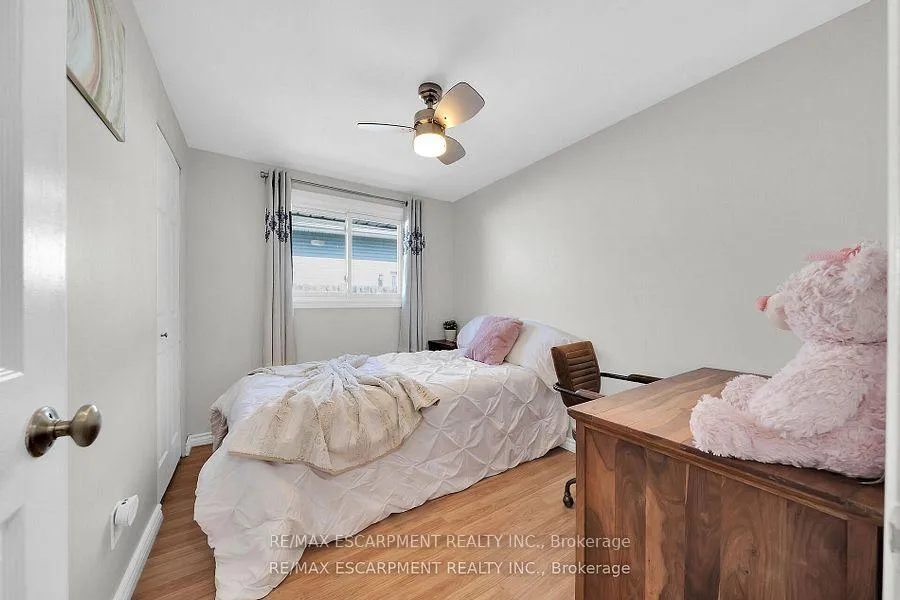 Photo 13 of 43 Elma Street, St. Catharines, Lakeport — HOMEH