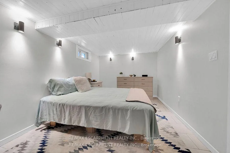 Photo 18 of 43 Elma Street, St. Catharines, Lakeport — HOMEH