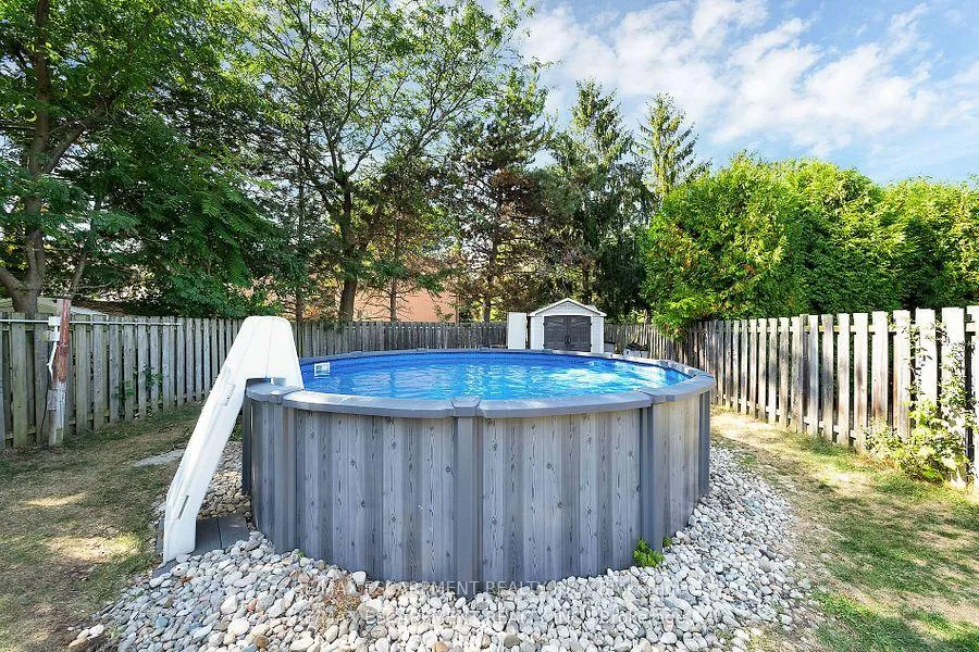 Photo 21 of 43 Elma Street, St. Catharines, Lakeport — HOMEH