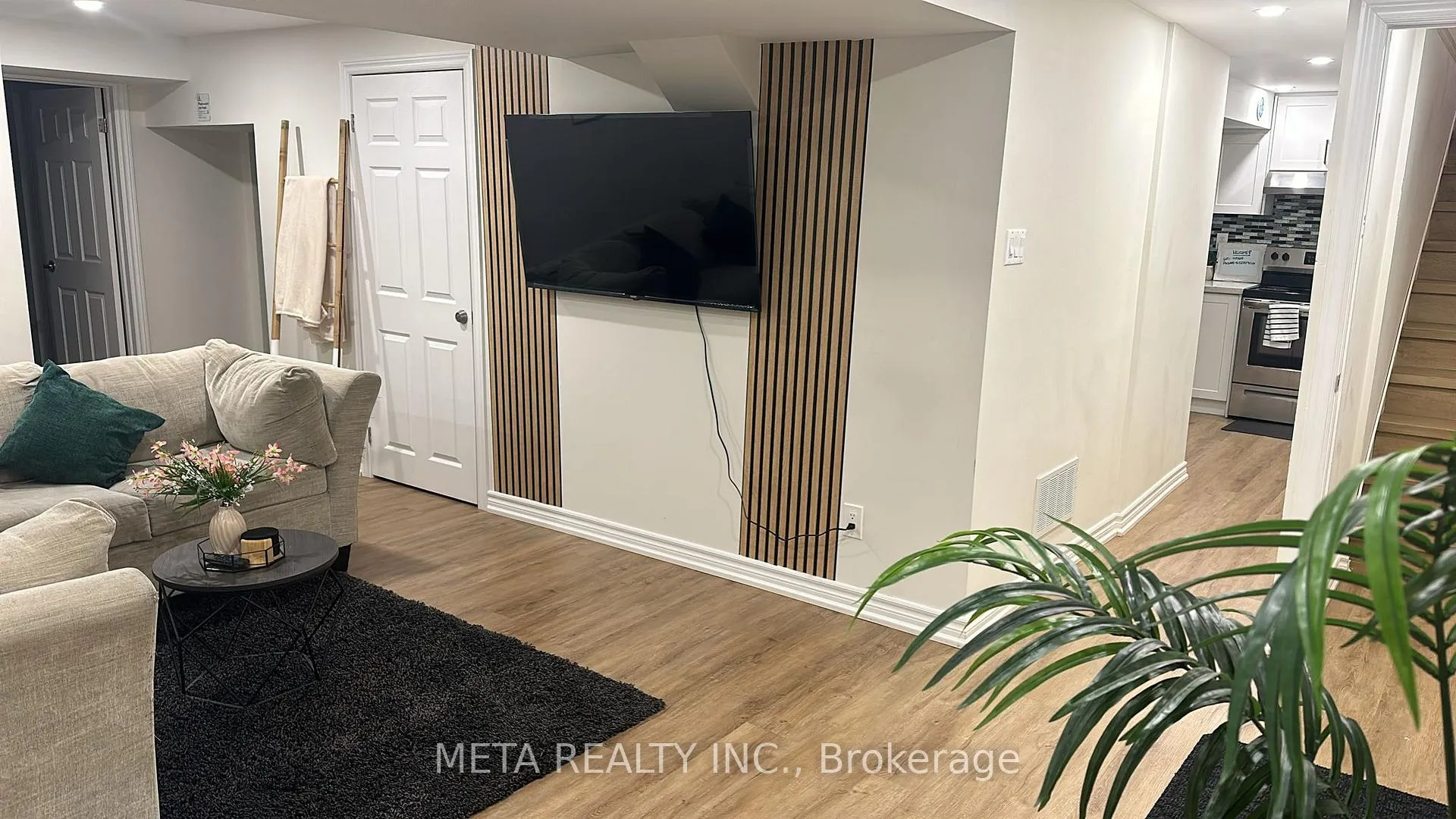 Photo 4 of Unit Bsmt, 252 Howell Crescent, Pickering, Rougemount — HOMEH