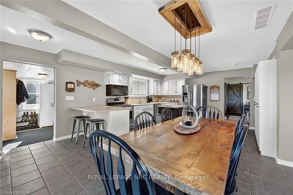 Photo 8 of 121 Comfort Road, Haldimand, Dunnville — HOMEH