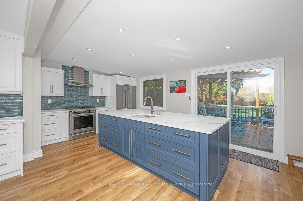 Photo 7 of 120 Woolverton Road, Grimsby, Grimsby Escarpment — HOMEH