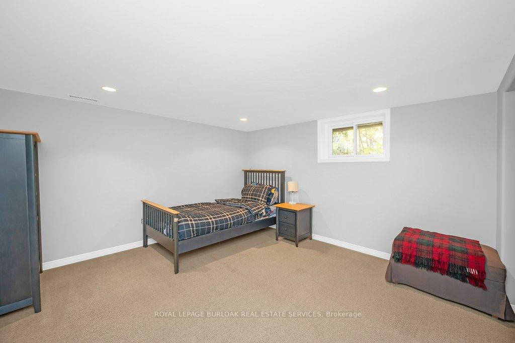 Photo 26 of 120 Woolverton Road, Grimsby, Grimsby Escarpment — HOMEH