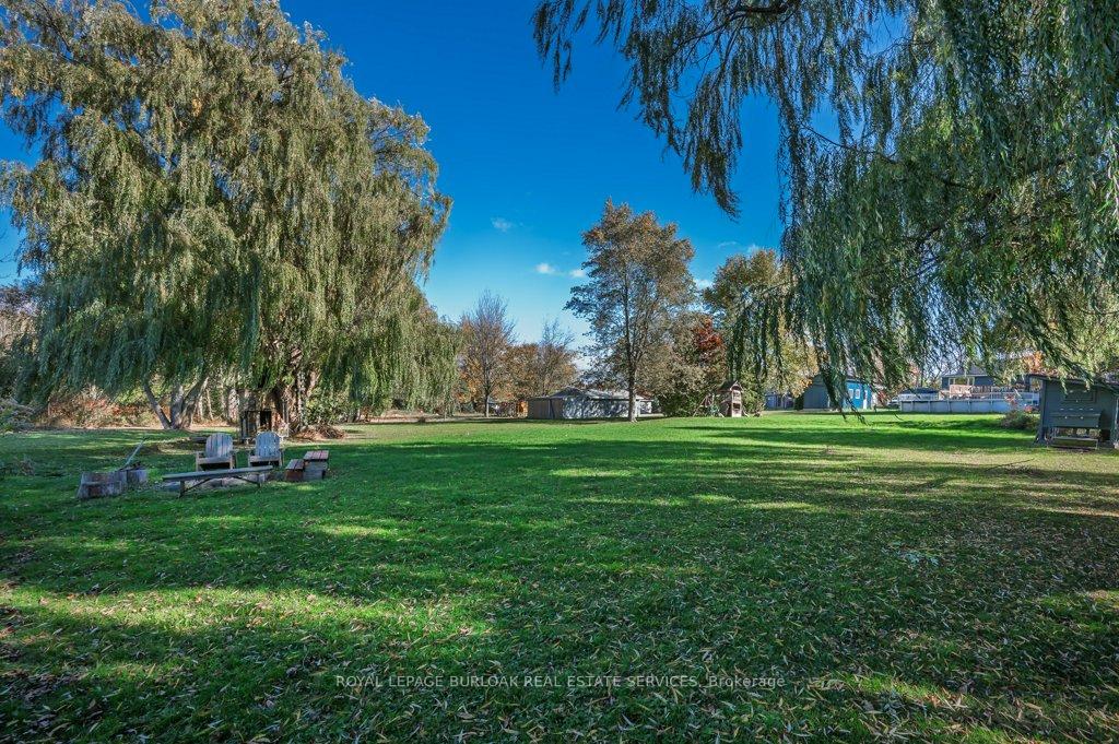 Photo 40 of 120 Woolverton Road, Grimsby, Grimsby Escarpment — HOMEH