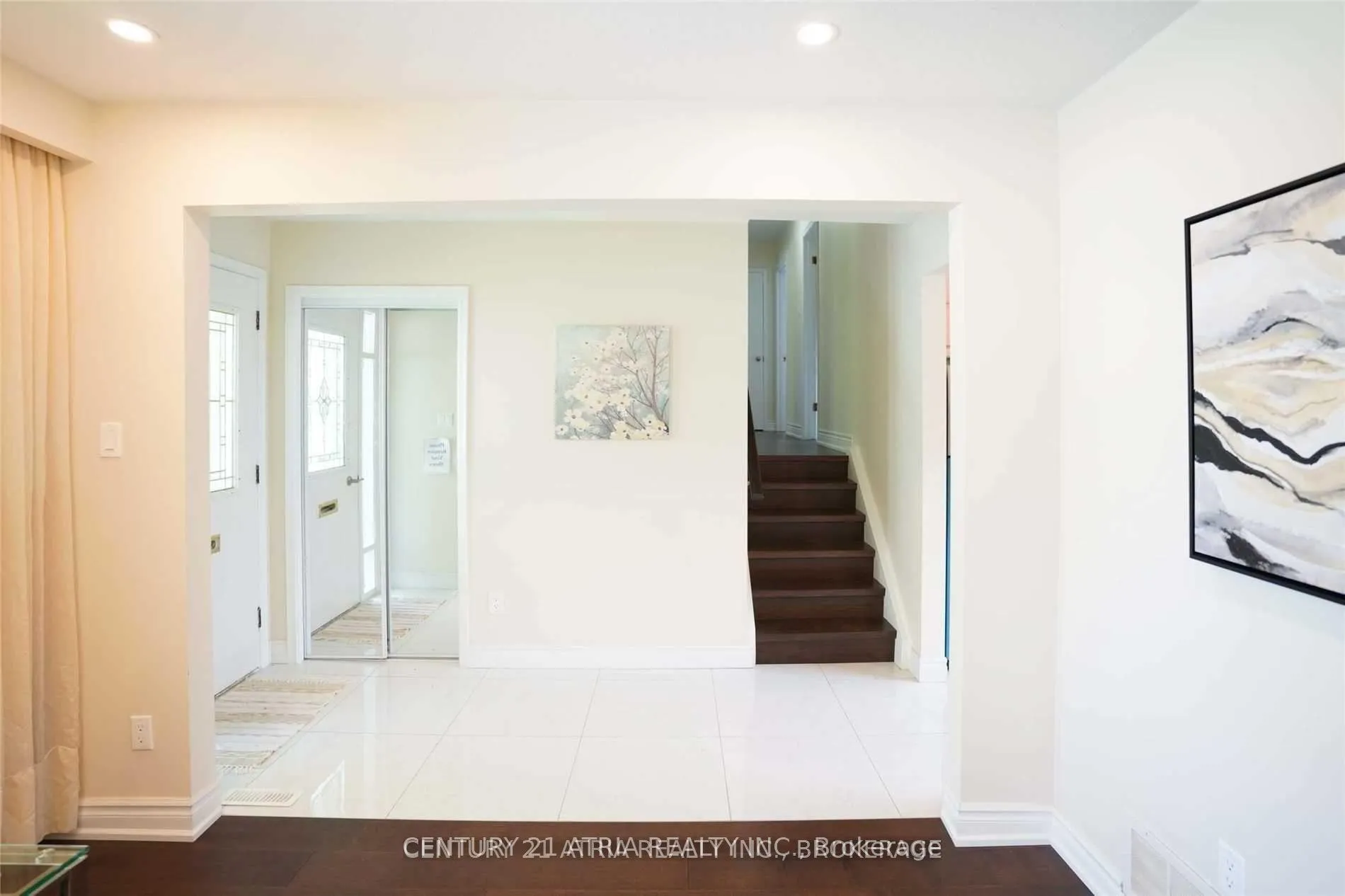 Photo 11 of 27 Fonthill Boulevard, Markham, Unionville — HOMEH