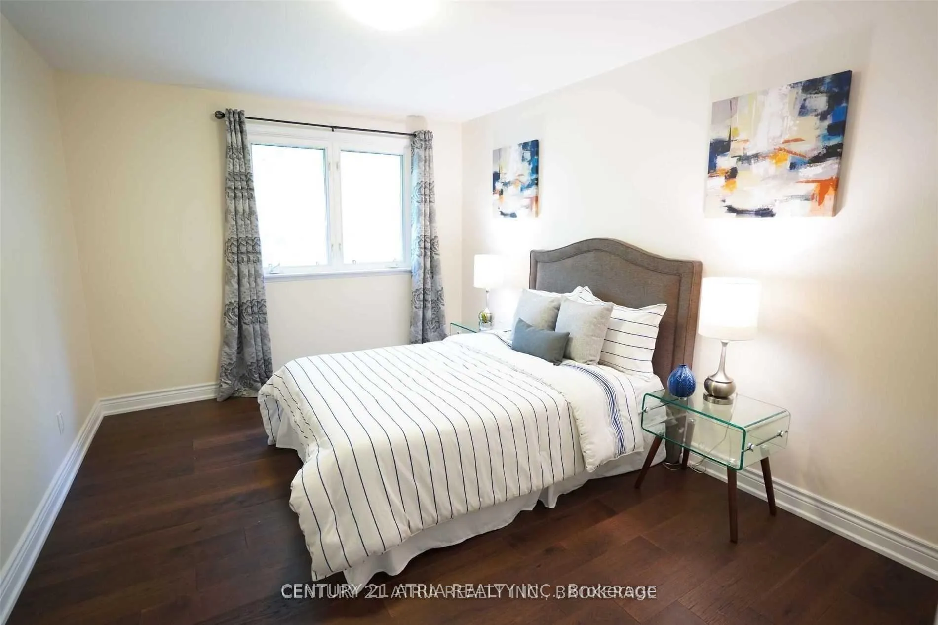 Photo 15 of 27 Fonthill Boulevard, Markham, Unionville — HOMEH