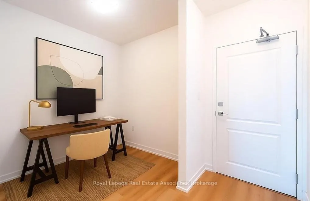 Photo 2 of Unit 706, 470 Dundas Street E, Hamilton, Waterdown — HOMEH