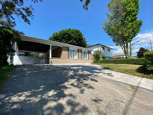 Photo 1 of 862 Liverpool Road, Pickering, Bay Ridges — HOMEH