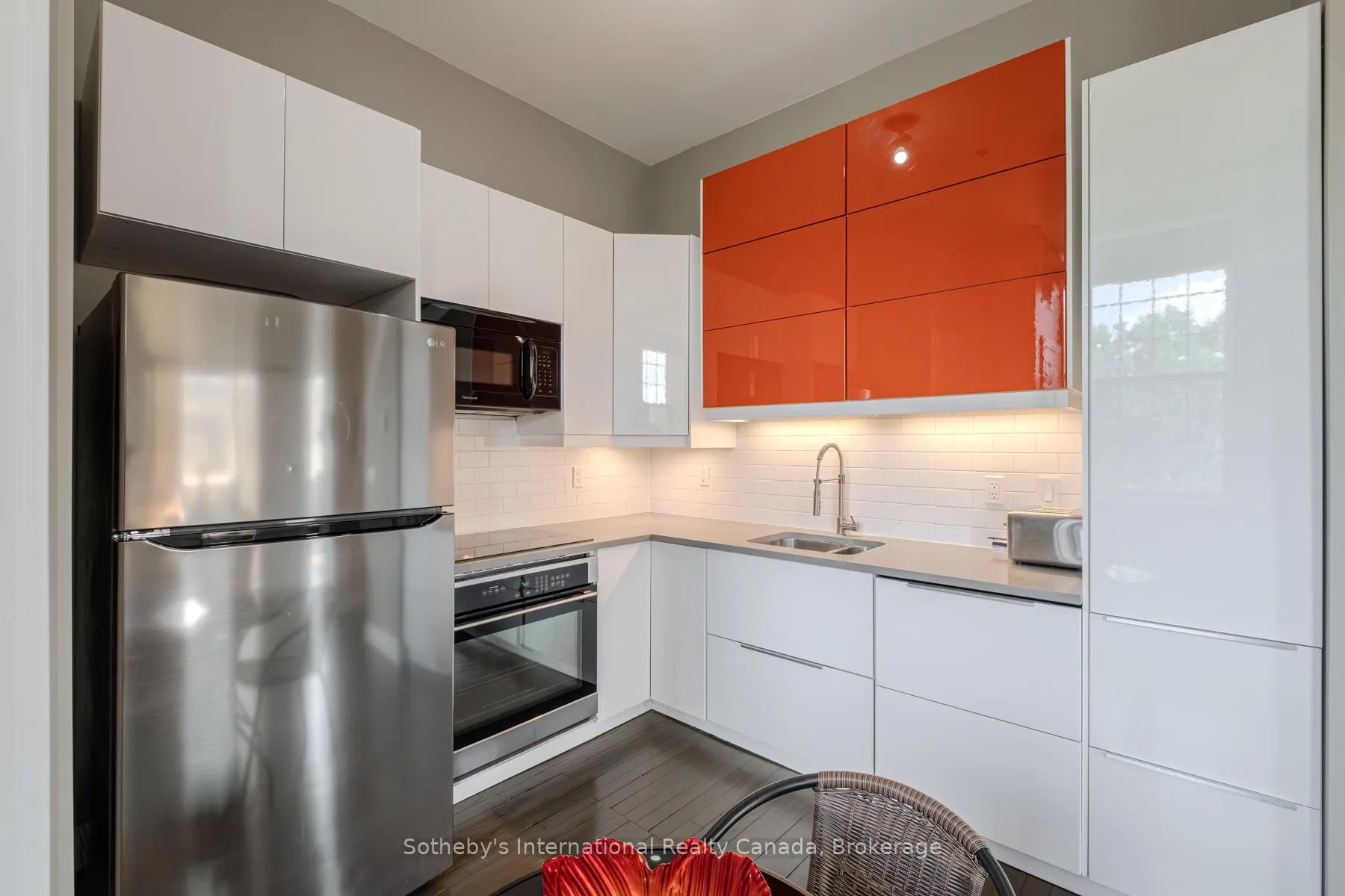 Photo 18 of Unit 402, 140 West River Street, Brant, Paris — HOMEH