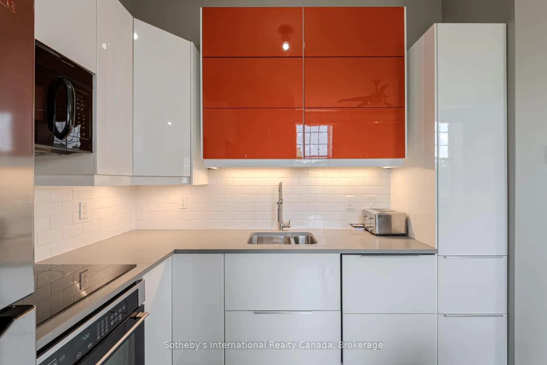 Photo 19 of Unit 402, 140 West River Street, Brant, Paris — HOMEH