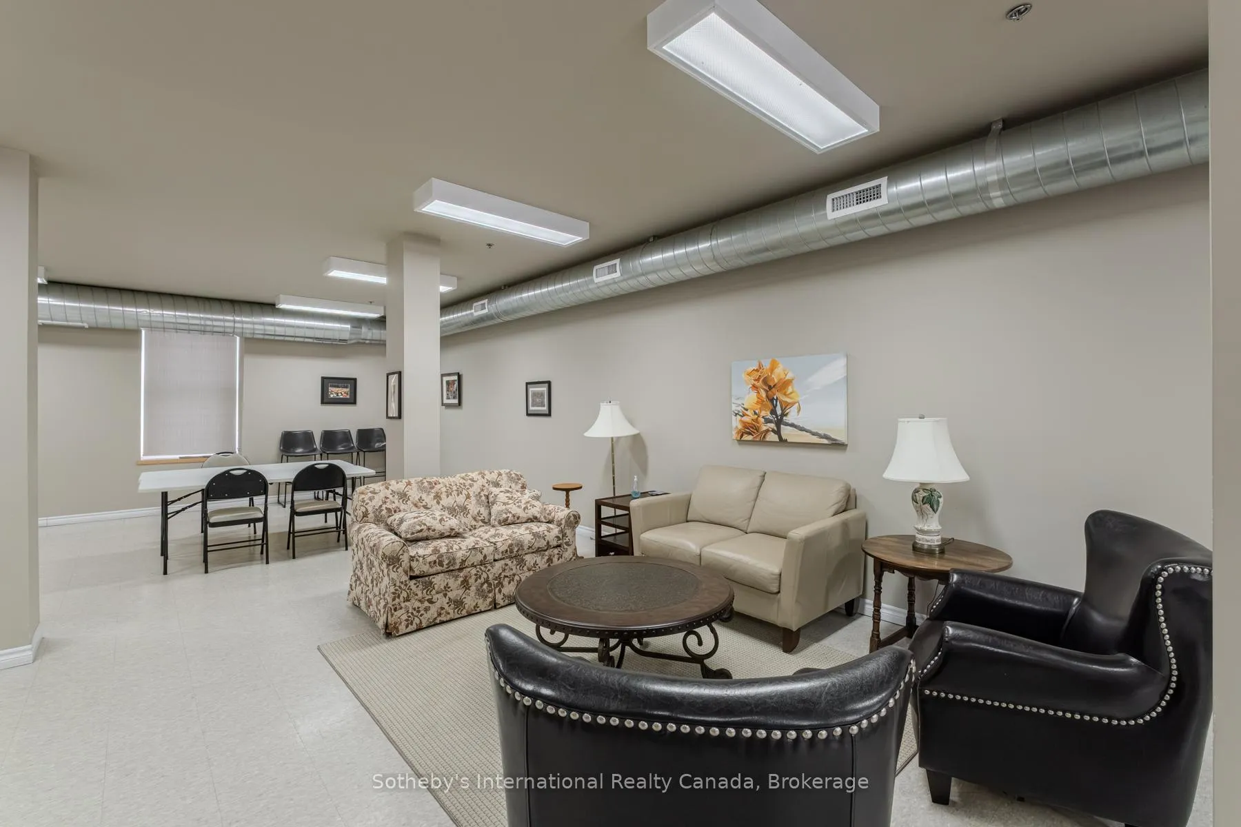 Photo 25 of Unit 402, 140 West River Street, Brant, Paris — HOMEH