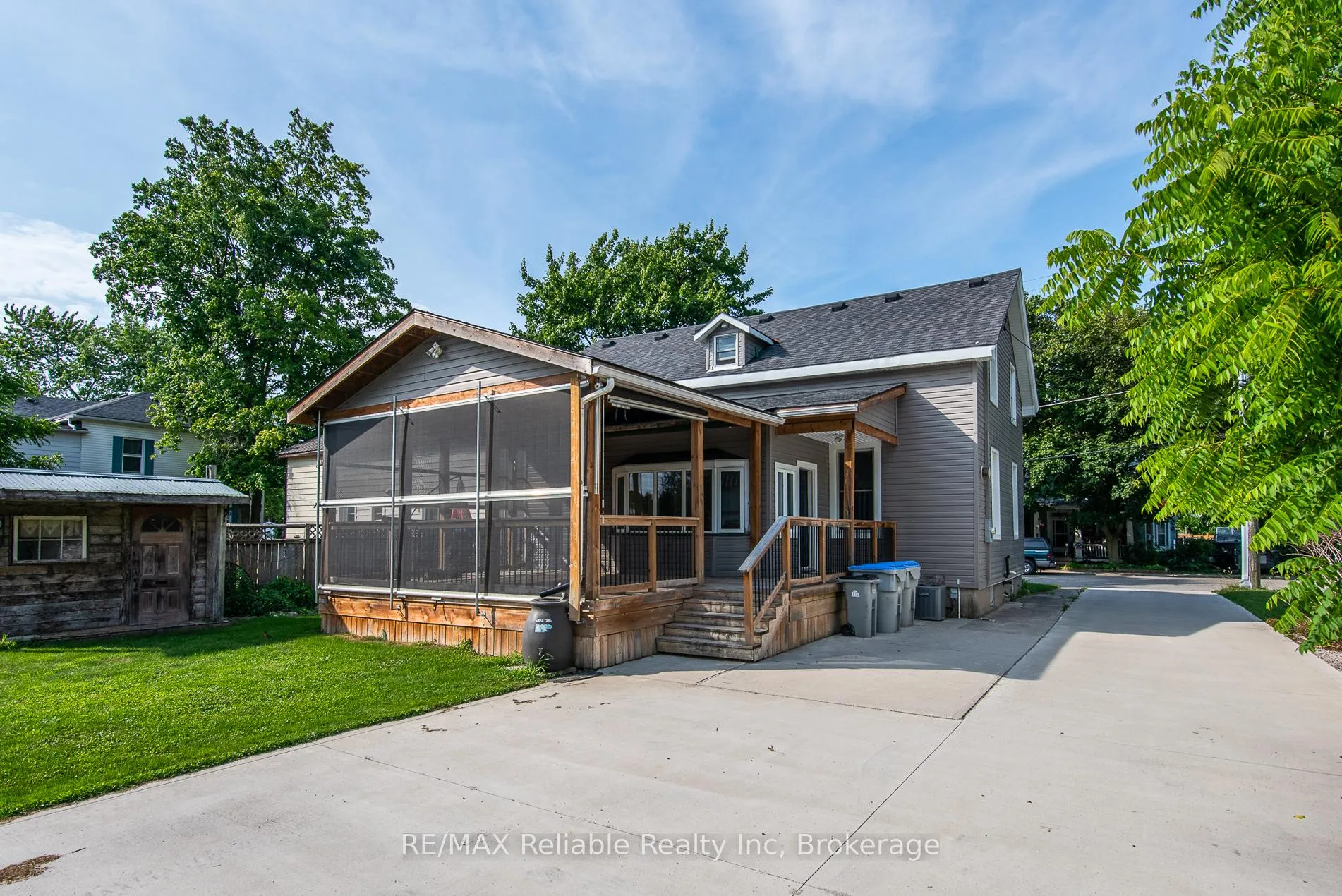 Photo 9 of 41 John Street, Huron East, Seaforth — HOMEH