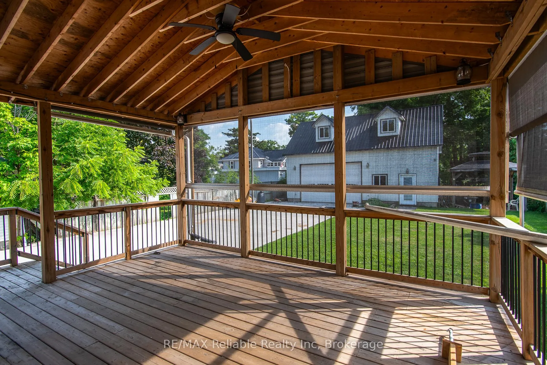 Photo 10 of 41 John Street, Huron East, Seaforth — HOMEH