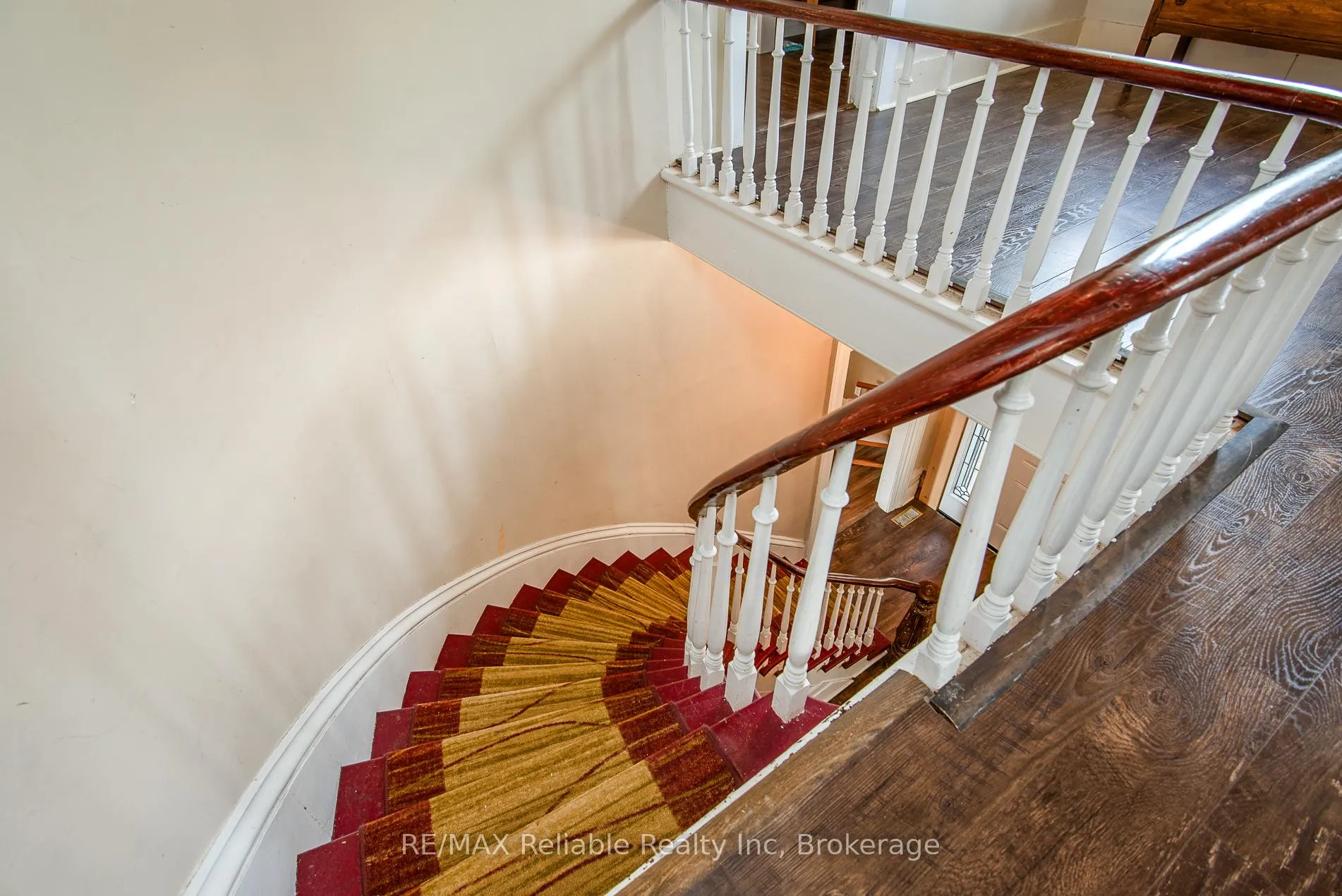 Photo 33 of 41 John Street, Huron East, Seaforth — HOMEH