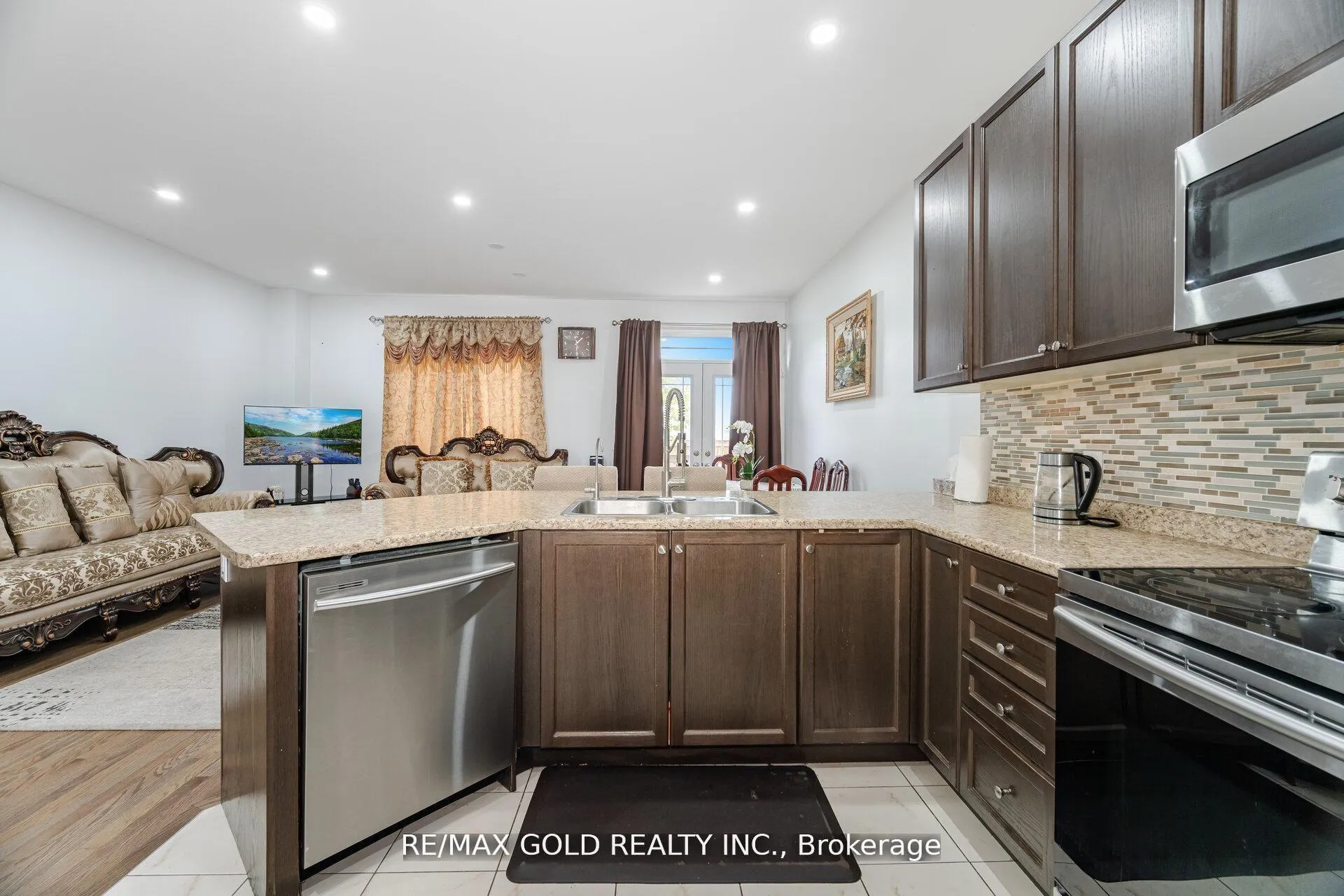 Photo 11 of 62 Valley Lane, Caledon, Rural Caledon — HOMEH