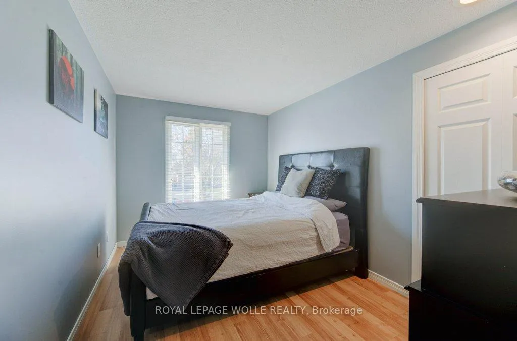 Photo 17 of 76 Devonglen Drive, Kitchener — HOMEH