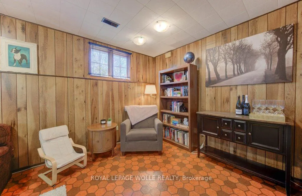 Photo 26 of 76 Devonglen Drive, Kitchener — HOMEH