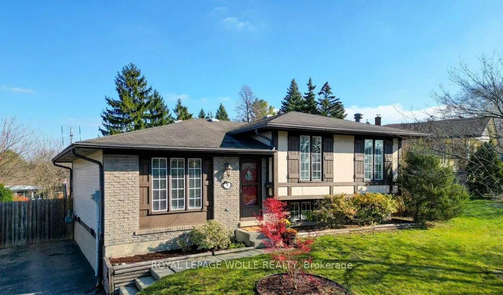 Photo 37 of 76 Devonglen Drive, Kitchener — HOMEH
