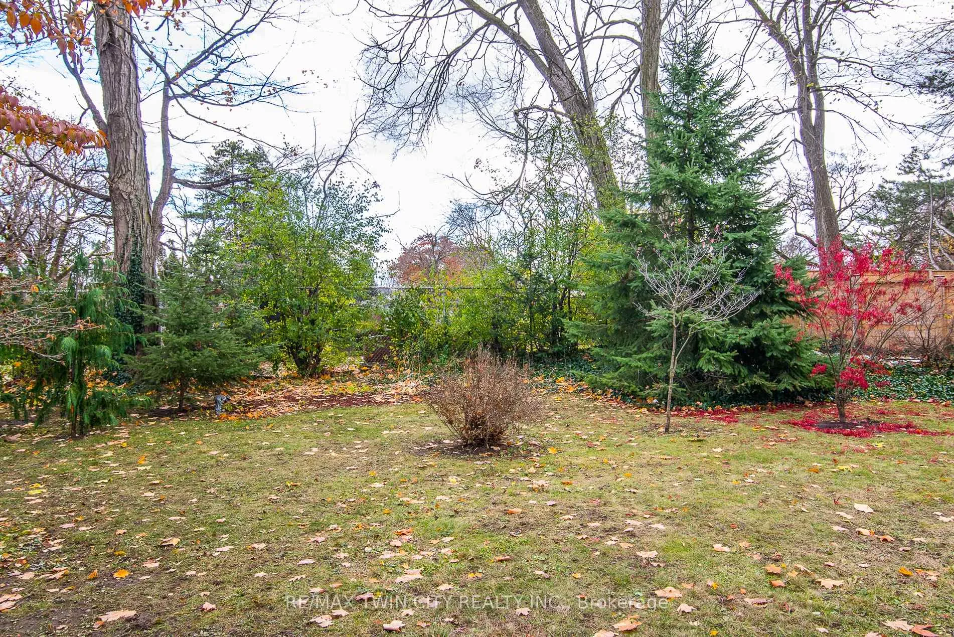 Photo 6 of 155 Shuh Avenue, Kitchener — HOMEH