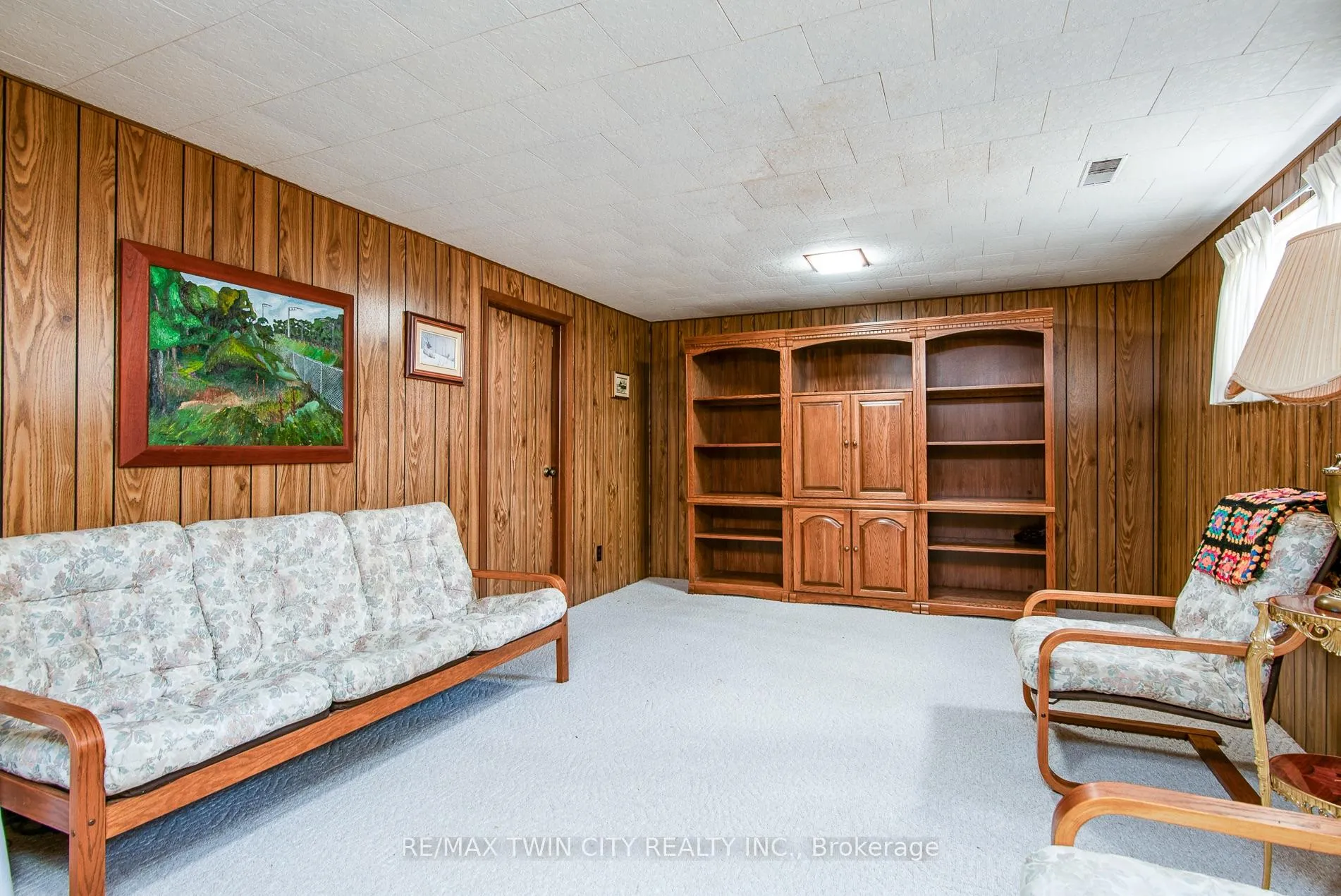 Photo 41 of 155 Shuh Avenue, Kitchener — HOMEH