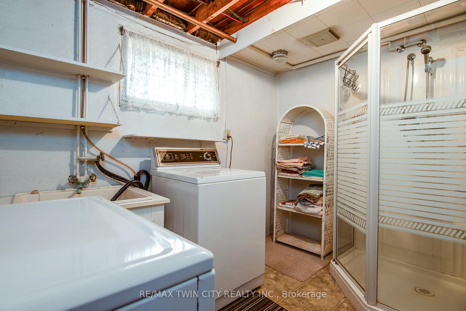 Photo 45 of 155 Shuh Avenue, Kitchener — HOMEH