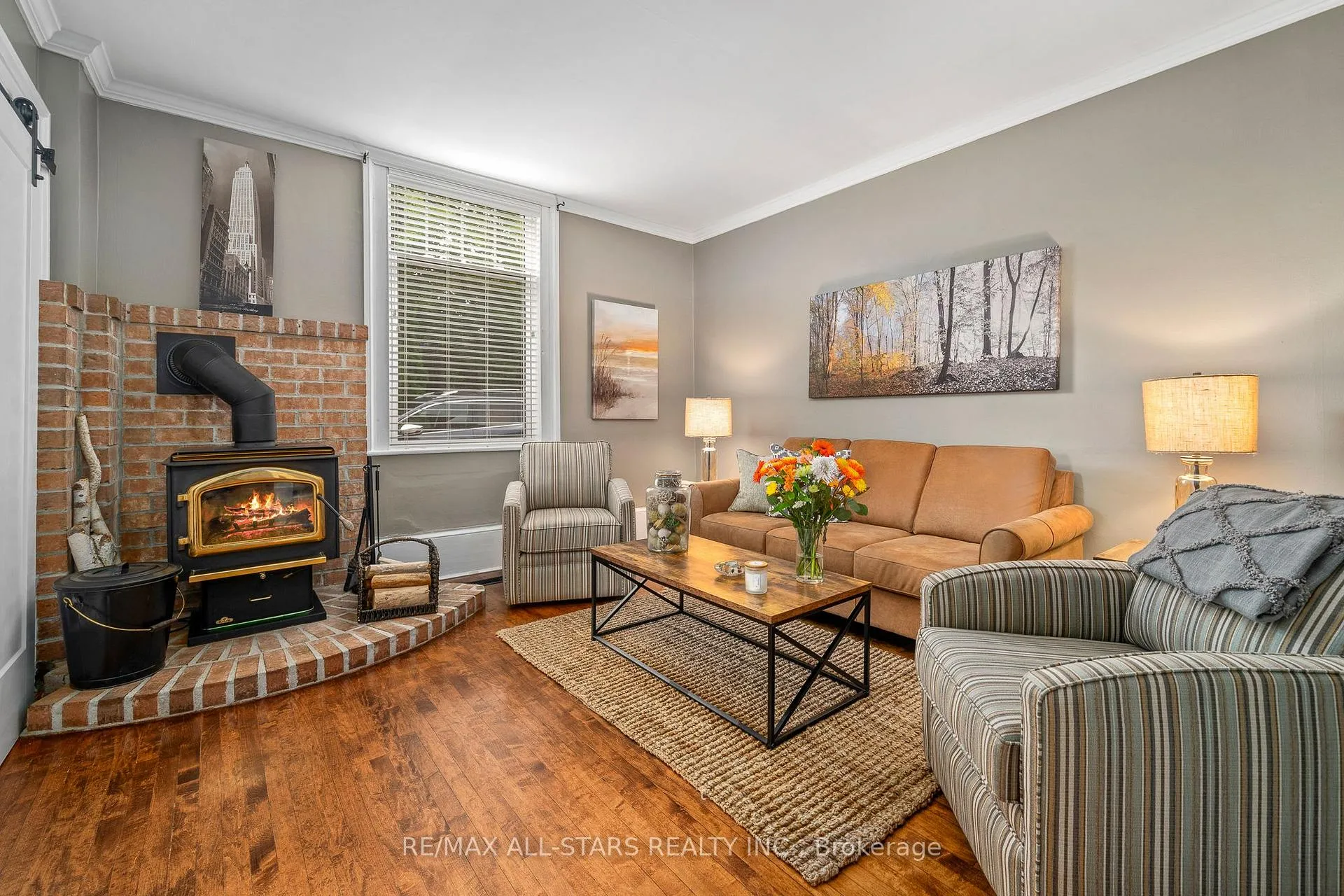 Photo 10 of 49 John Street, Kawartha Lakes, Fenelon Falls — HOMEH