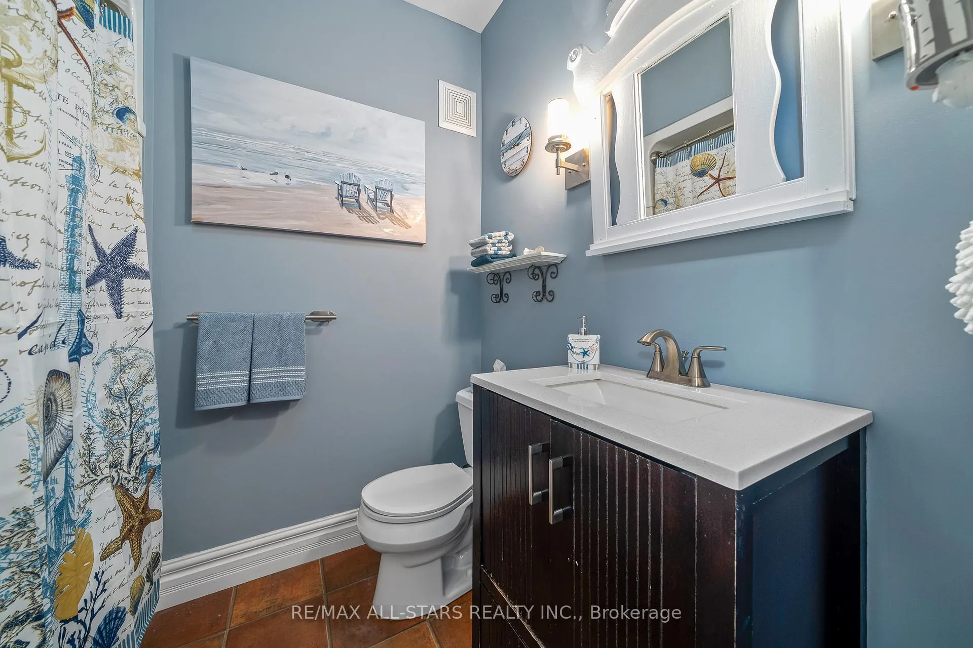 Photo 19 of 49 John Street, Kawartha Lakes, Fenelon Falls — HOMEH