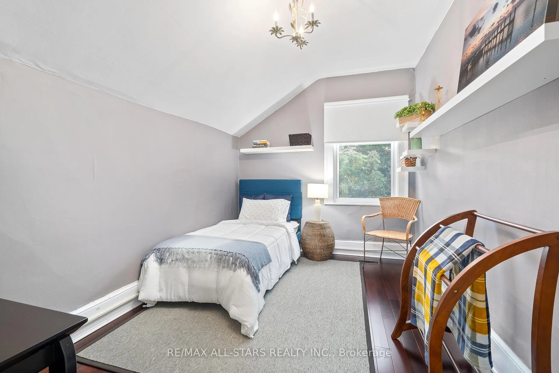 Photo 23 of 49 John Street, Kawartha Lakes, Fenelon Falls — HOMEH