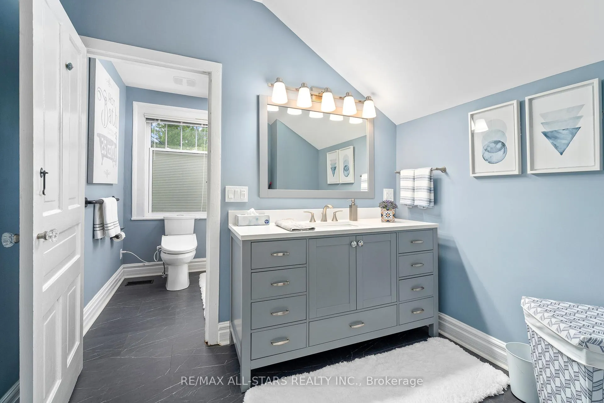 Photo 25 of 49 John Street, Kawartha Lakes, Fenelon Falls — HOMEH