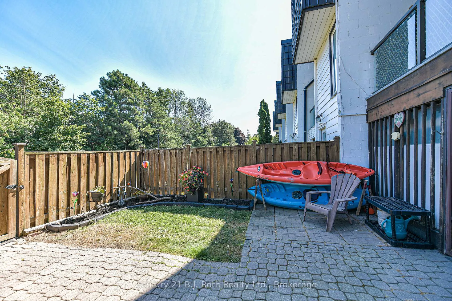 Photo 7 of Unit 21, 40 Victoria Crescent, Orillia — HOMEH