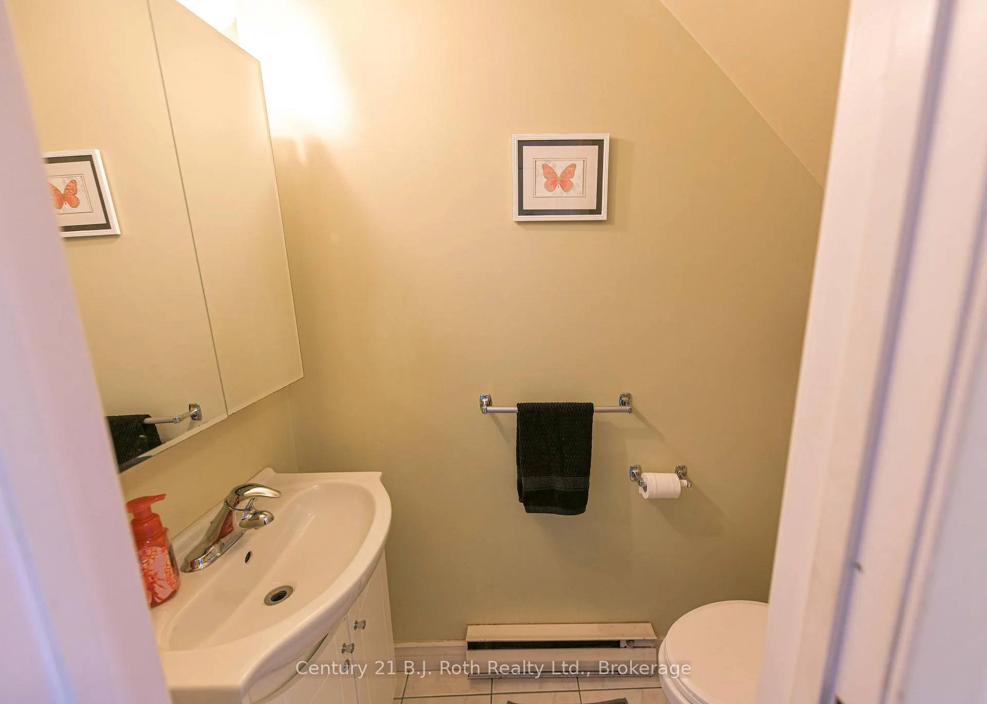 Photo 11 of Unit 21, 40 Victoria Crescent, Orillia — HOMEH