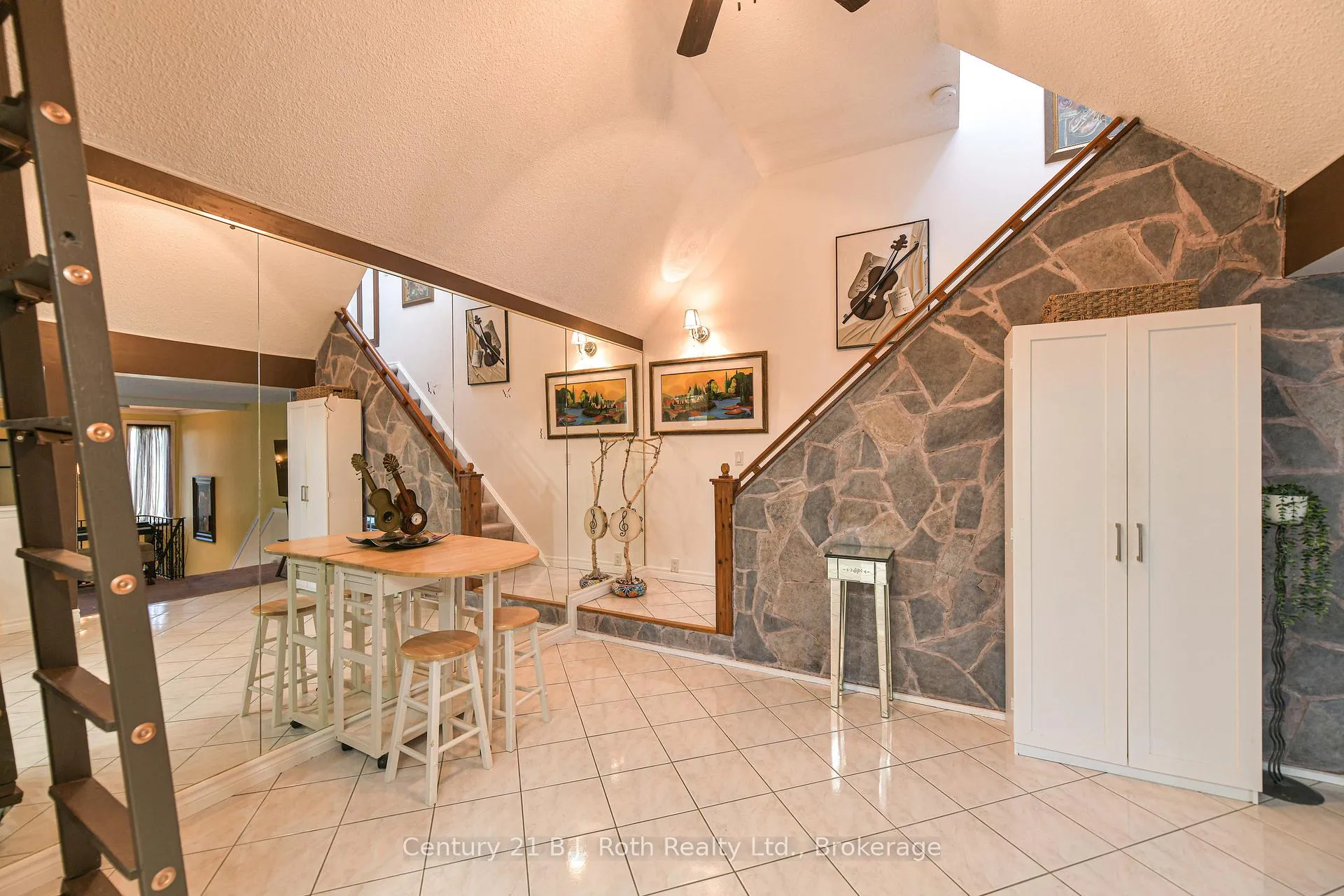Photo 18 of Unit 21, 40 Victoria Crescent, Orillia — HOMEH