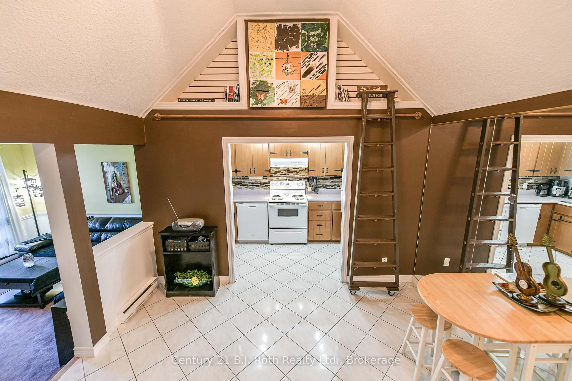 Photo 24 of Unit 21, 40 Victoria Crescent, Orillia — HOMEH
