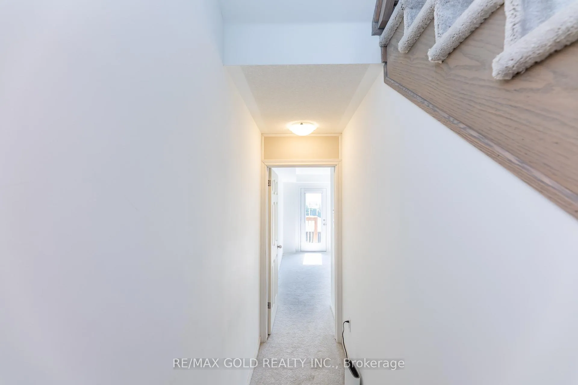 Photo 30 of 761 Heathrow Path, Oshawa, Samac — HOMEH