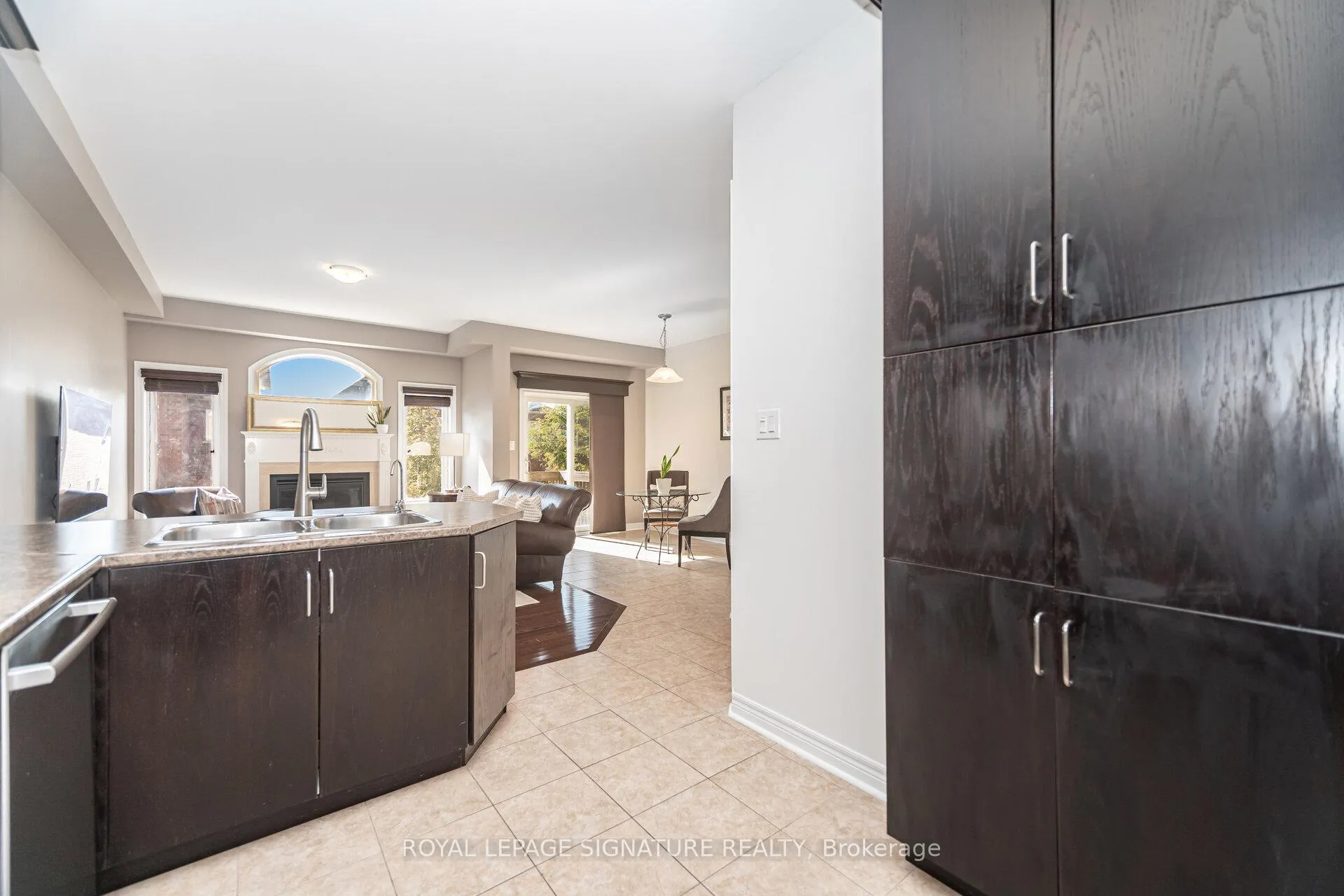 Photo 13 of 81 Paperbark Avenue, Vaughan, Patterson — HOMEH