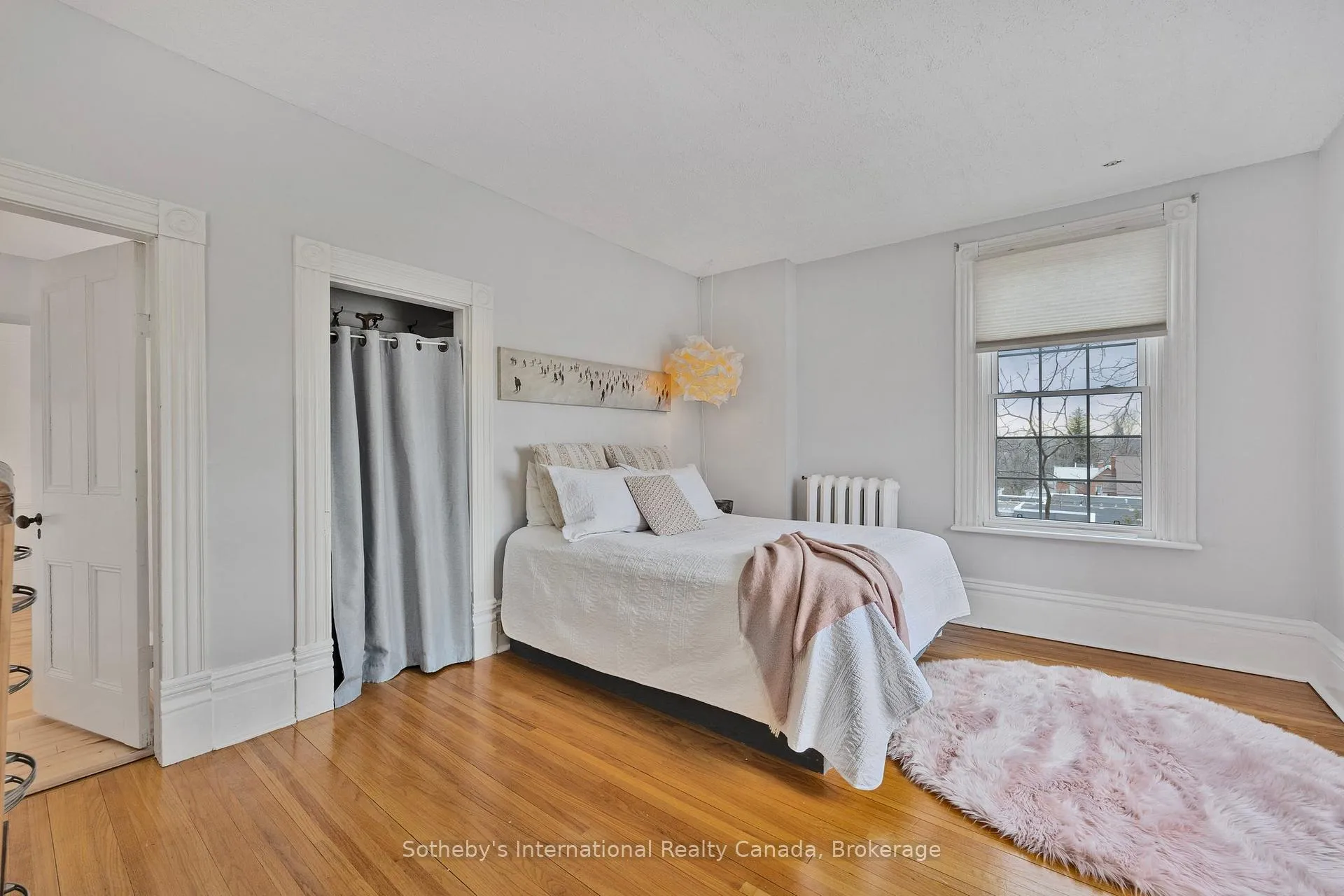 Photo 27 of 26 Robert Street E, Penetanguishene — HOMEH