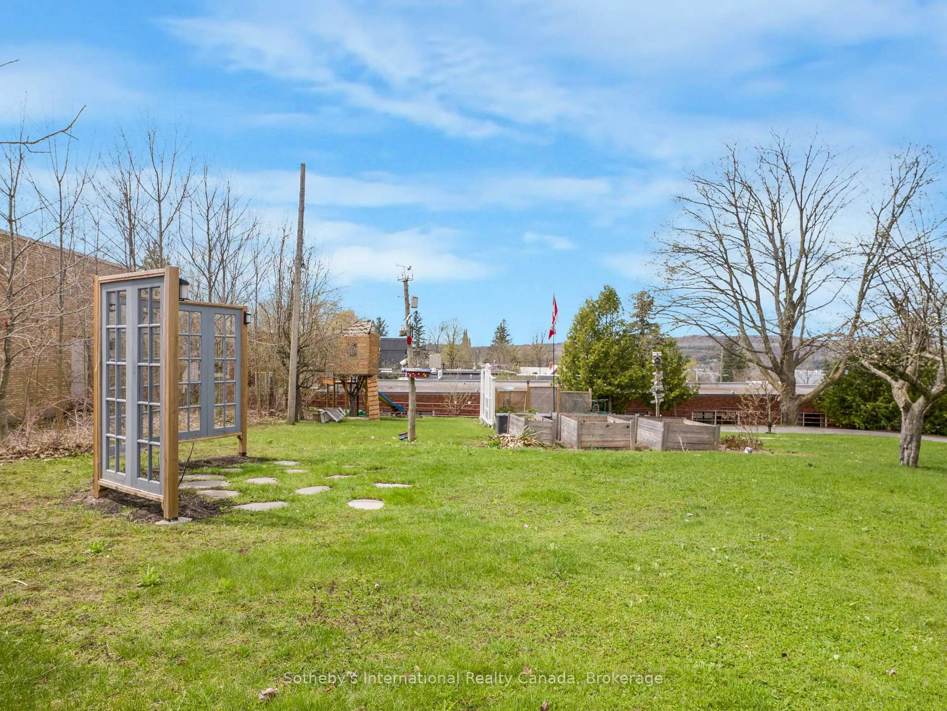 Photo 41 of 26 Robert Street E, Penetanguishene — HOMEH