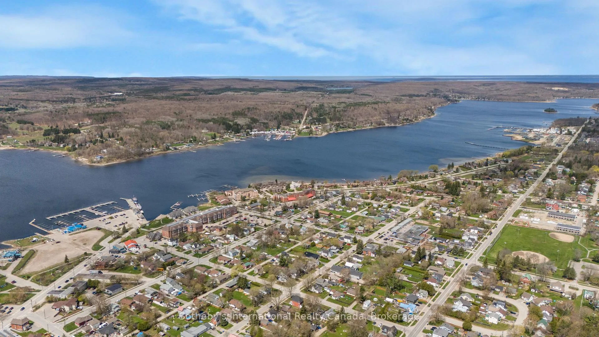 Photo 42 of 26 Robert Street E, Penetanguishene — HOMEH