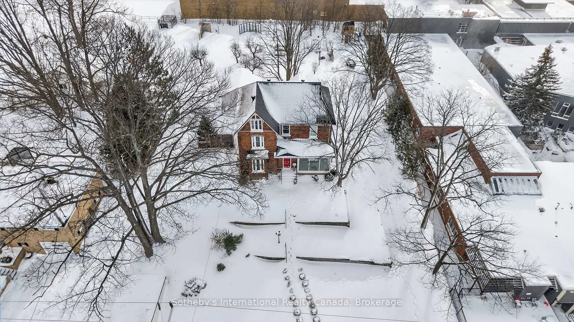 Photo 45 of 26 Robert Street E, Penetanguishene — HOMEH