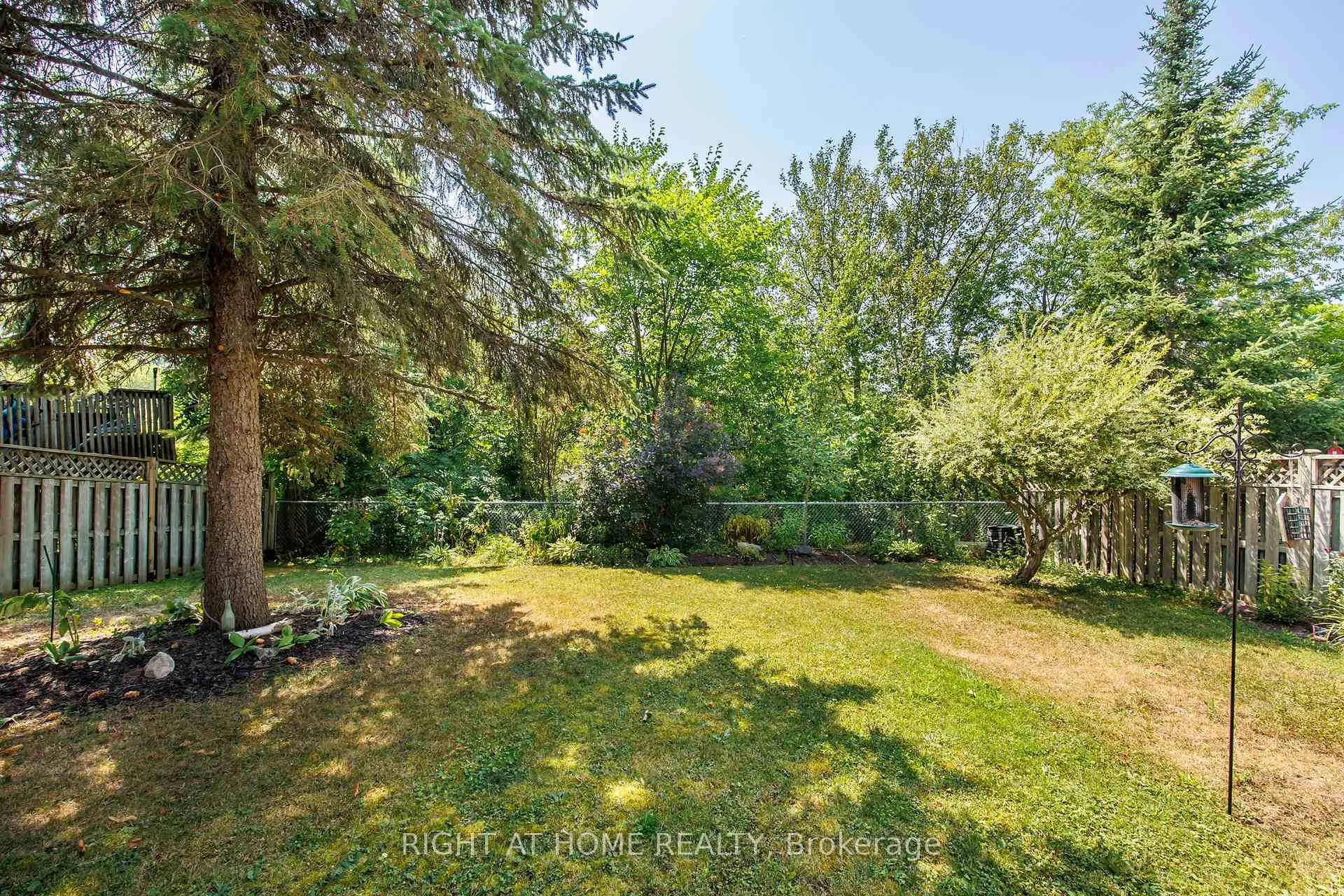 Photo 38 of 29 Herrell Avenue, Barrie, Painswick South — HOMEH