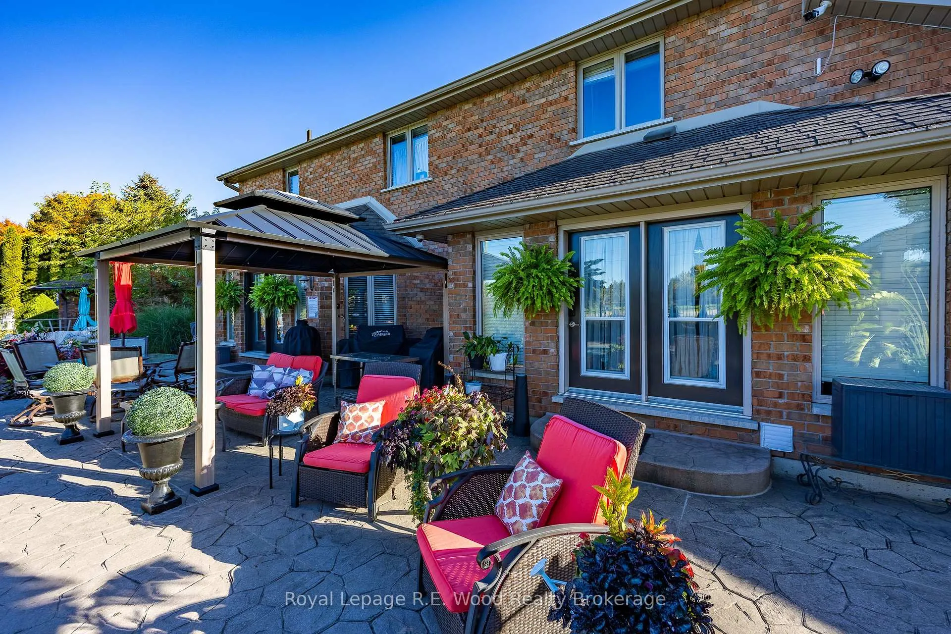 Photo 38 of 21 Thomas Avenue, Tillsonburg — HOMEH