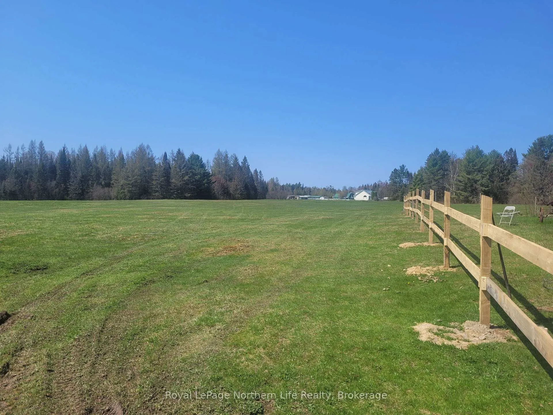Photo 3 of PT LOT 19 Con 13, Papineau-Cameron, Papineau Cameron — HOMEH
