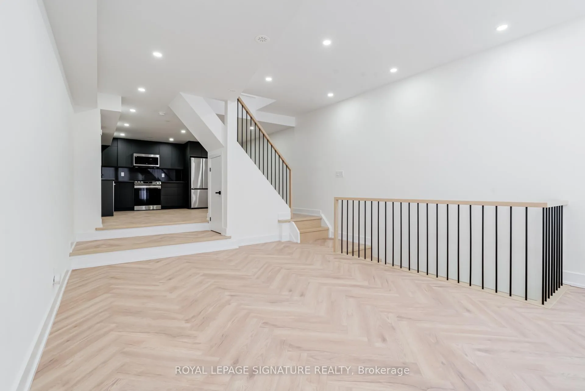 Photo 5 of Unit 2, 861 O'Connor Drive E, Toronto, O'Connor-Parkview — HOMEH